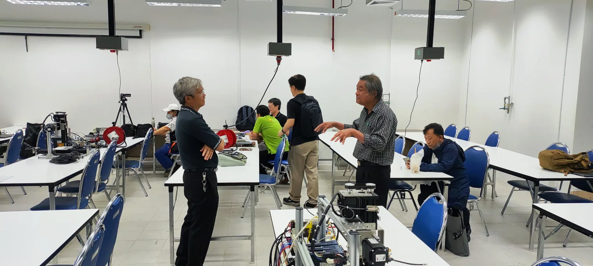 LINE_ALBUM_รูป อบรม SI ประจำวันที่ 1 มีนาคม 2569_260317_300